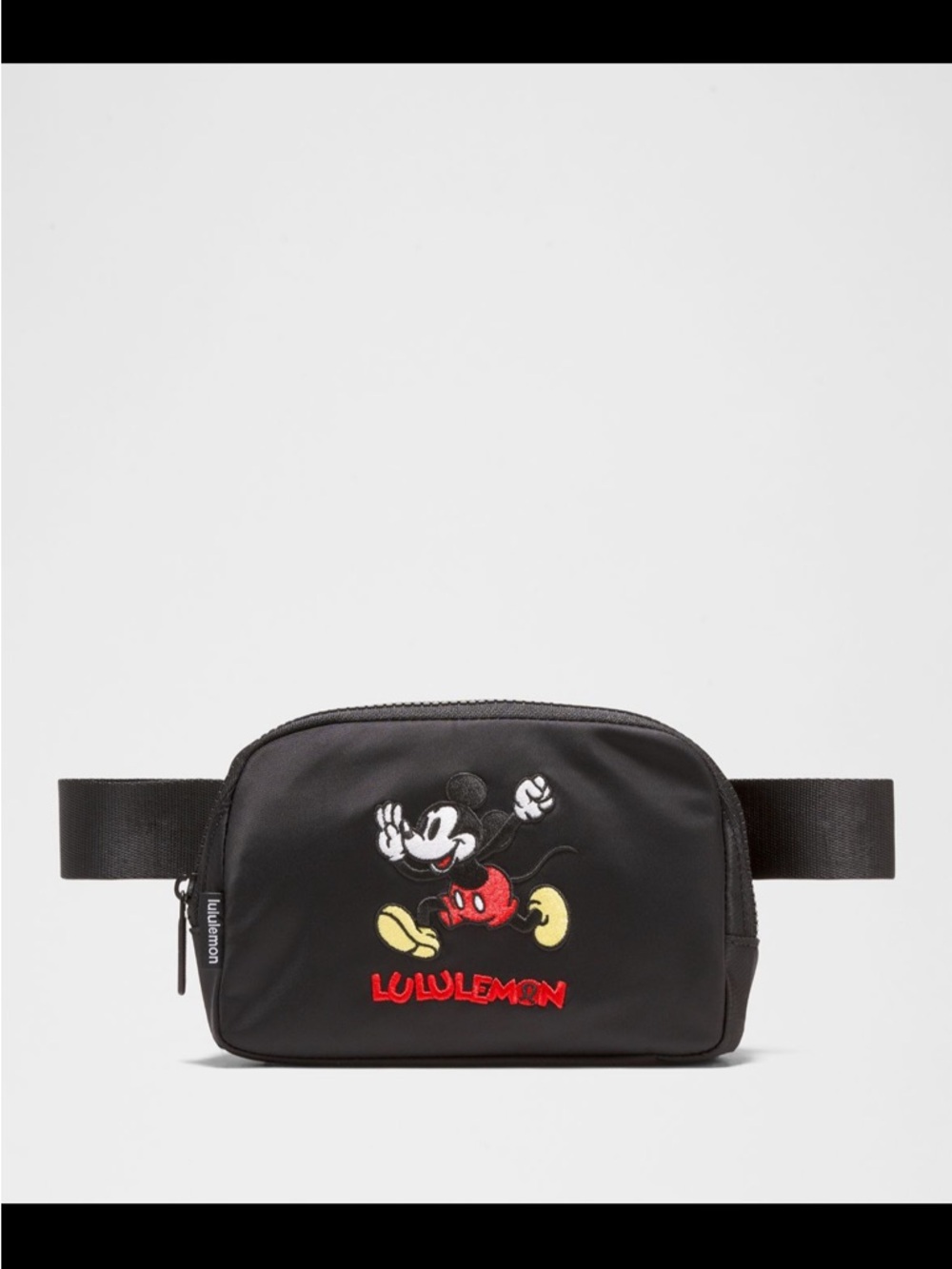 Disney x Lululemon 
EVERYWHERE BELT BAG 
MICKEY IN MOTION-BLACK